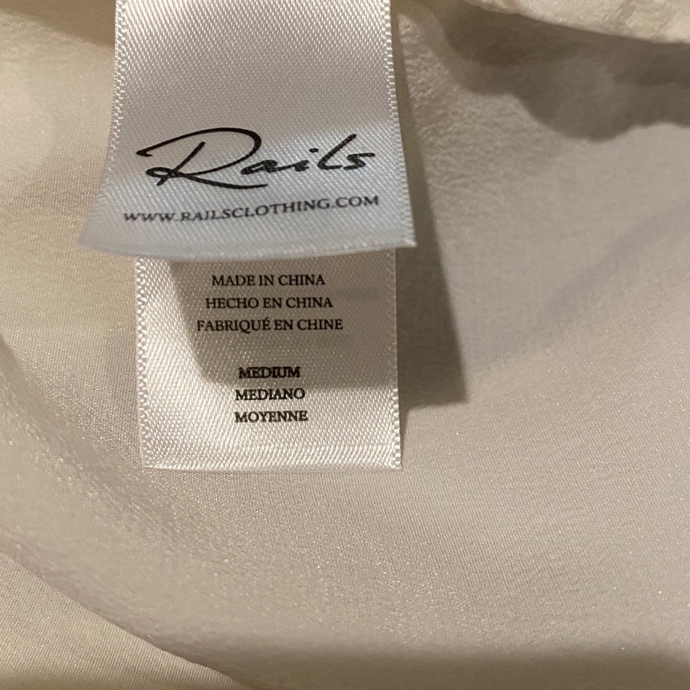 RAILS CORI SILK BUTTON DOWN BLOUSE - Picture 14 of 15